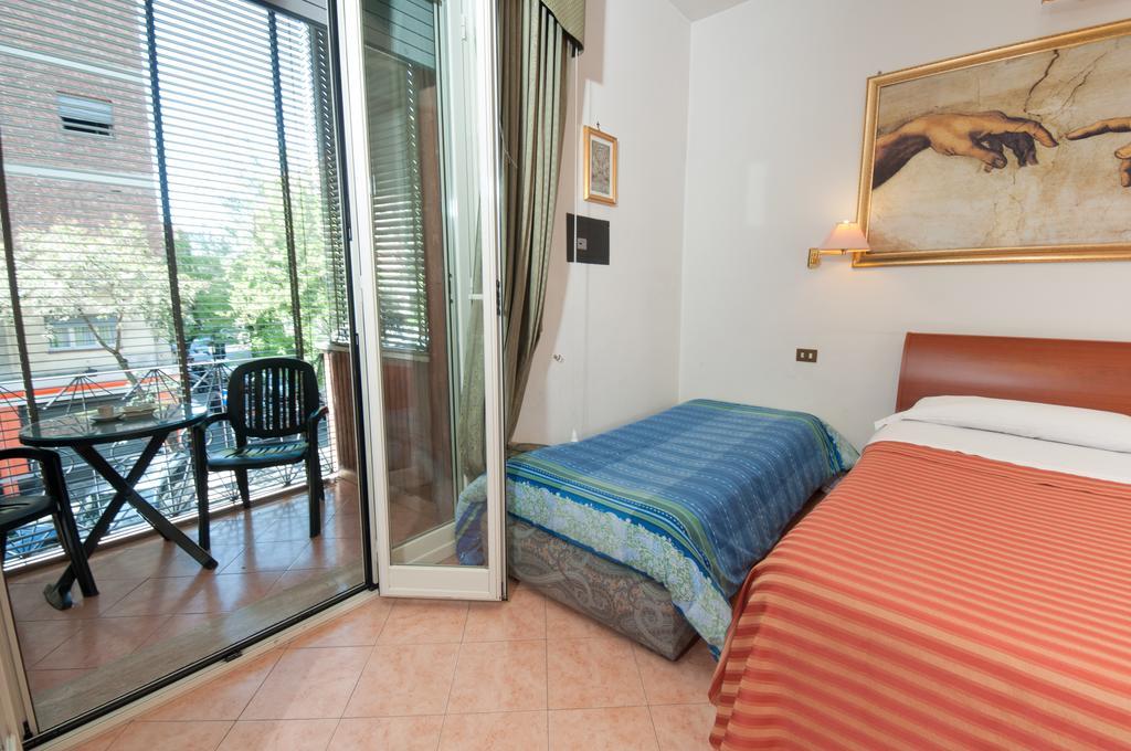 Suites Oliveri Viale Marconi Рим Екстериор снимка